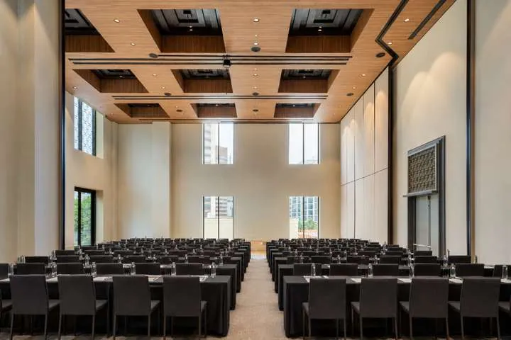 Plenária na Área de Eventos
